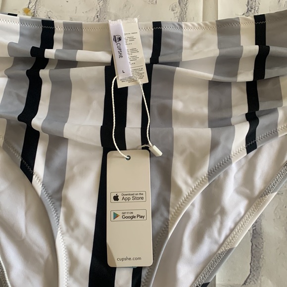 Cupshe swimsuit #76 - Picture 5 of 6